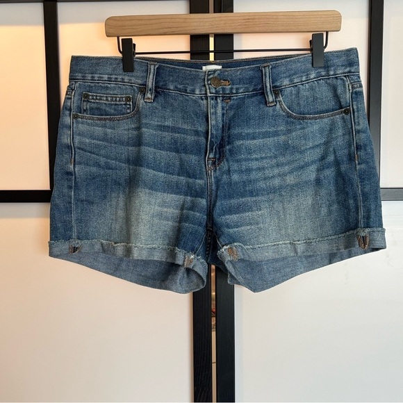 J. Crew women’s distressed denim cuffed shorts. Size 29 - Picture 1 of 14